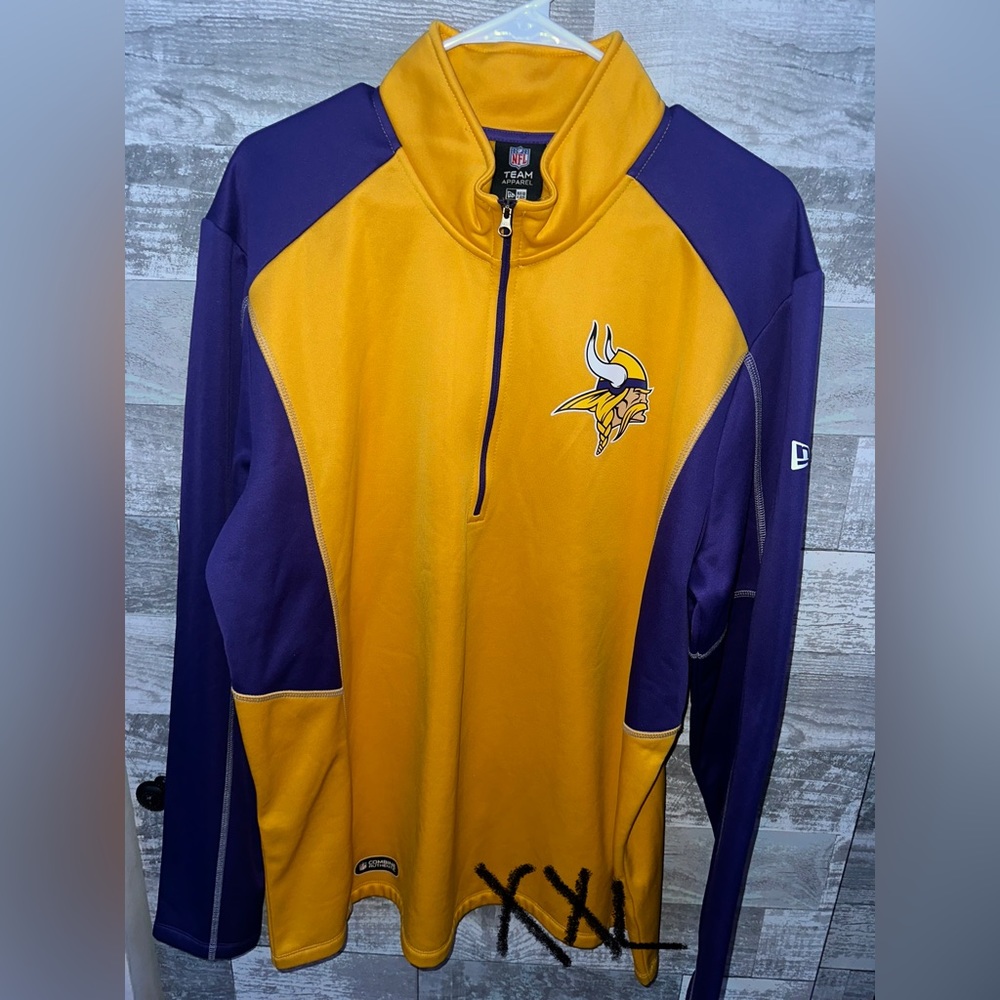 Brand Name Sweatshirts & Hoodies